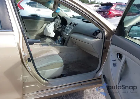 2010 Toyota Camry из США, поврежденный, VIN 4T1BF3EK1AU037051